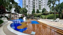 Pine Grove (D21), Condominium #409098231